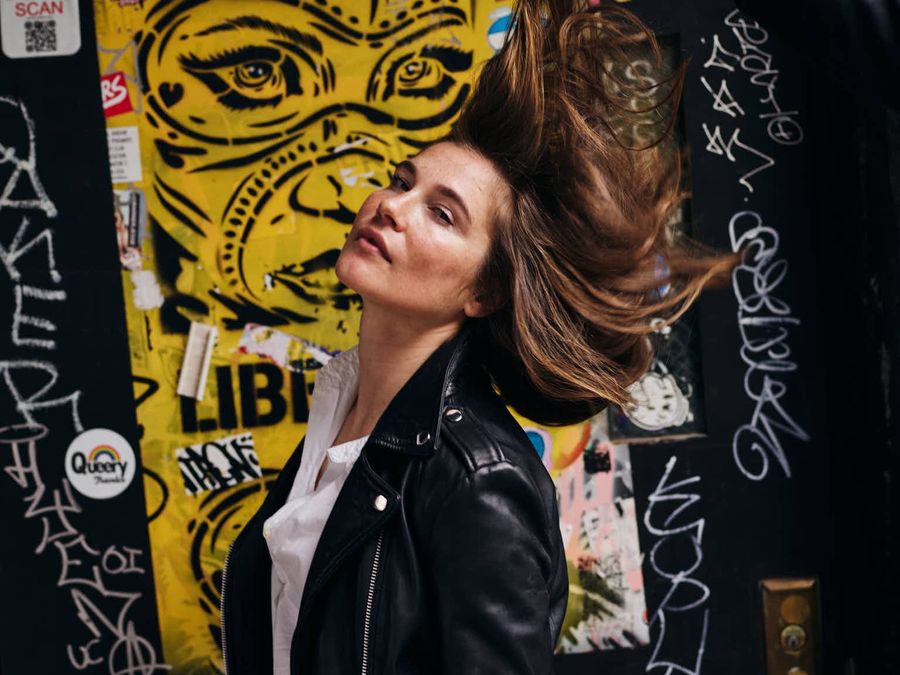 Editorial hairstyling on a creative production